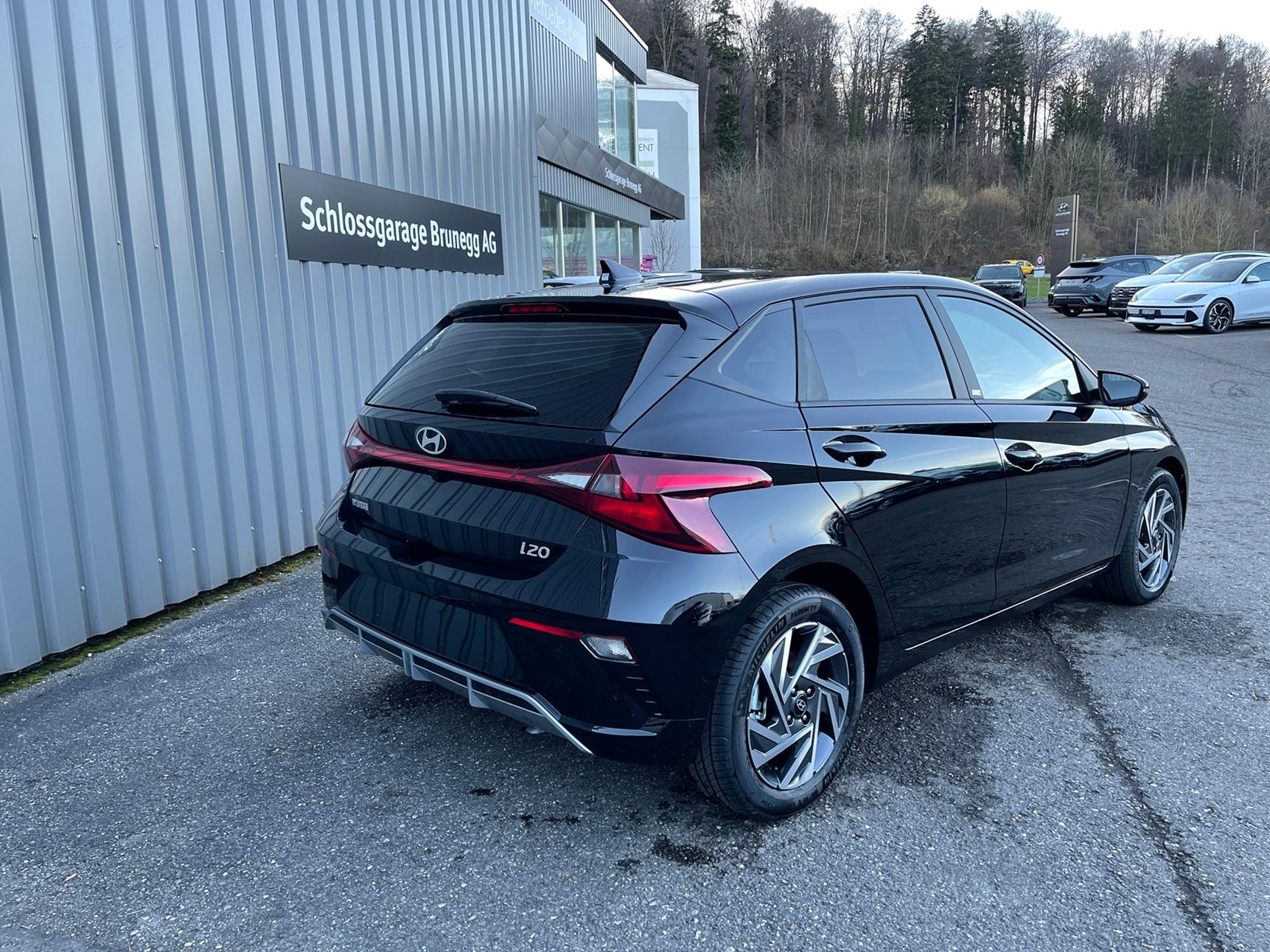 HYUNDAI i20 1.0 T-GDi Amplia-image-2