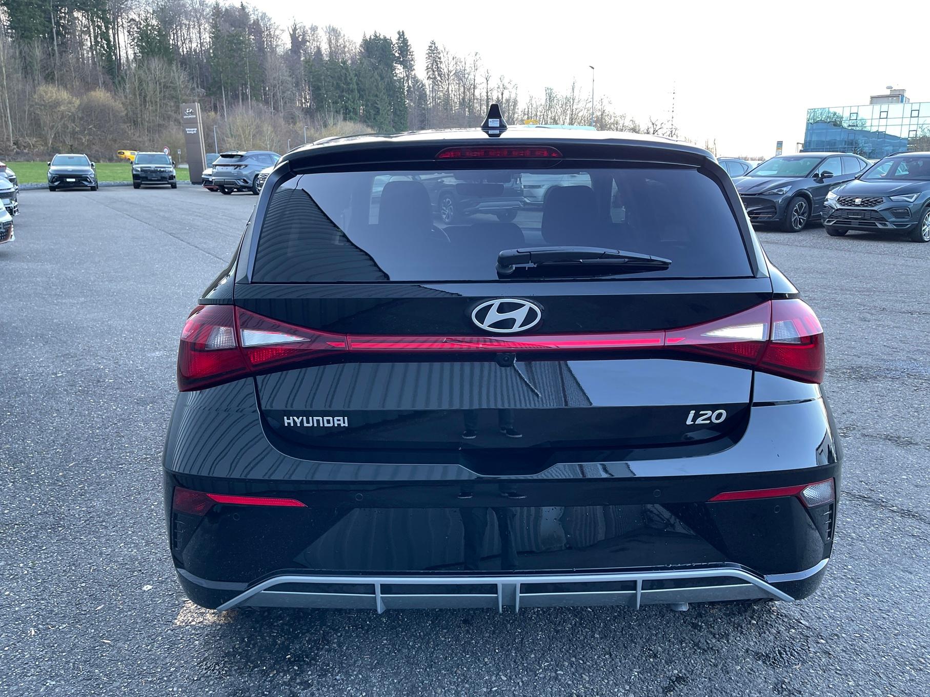 HYUNDAI i20 1.0 T-GDi Amplia-image-3