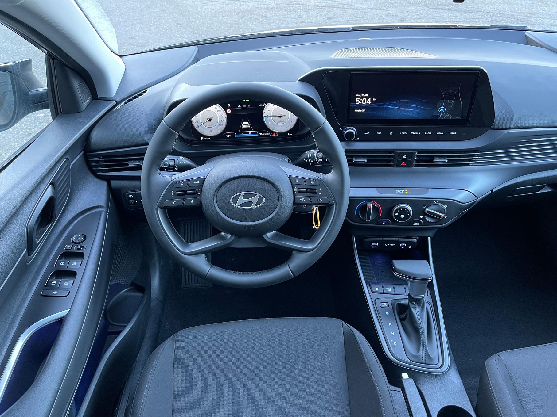 HYUNDAI i20 1.0 T-GDi Amplia-image-7