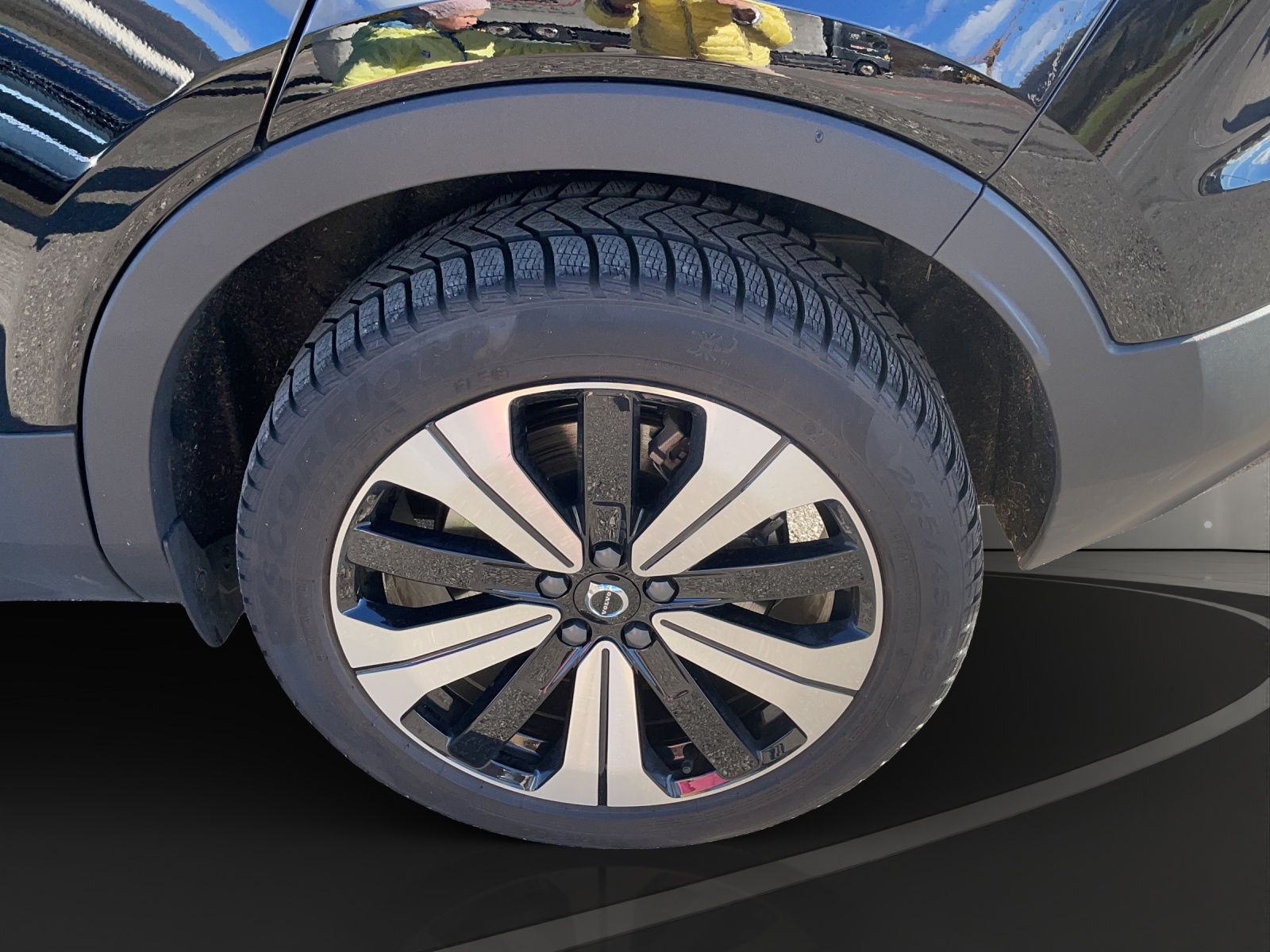 VOLVO C40 P6 Recharge Plus-image-4
