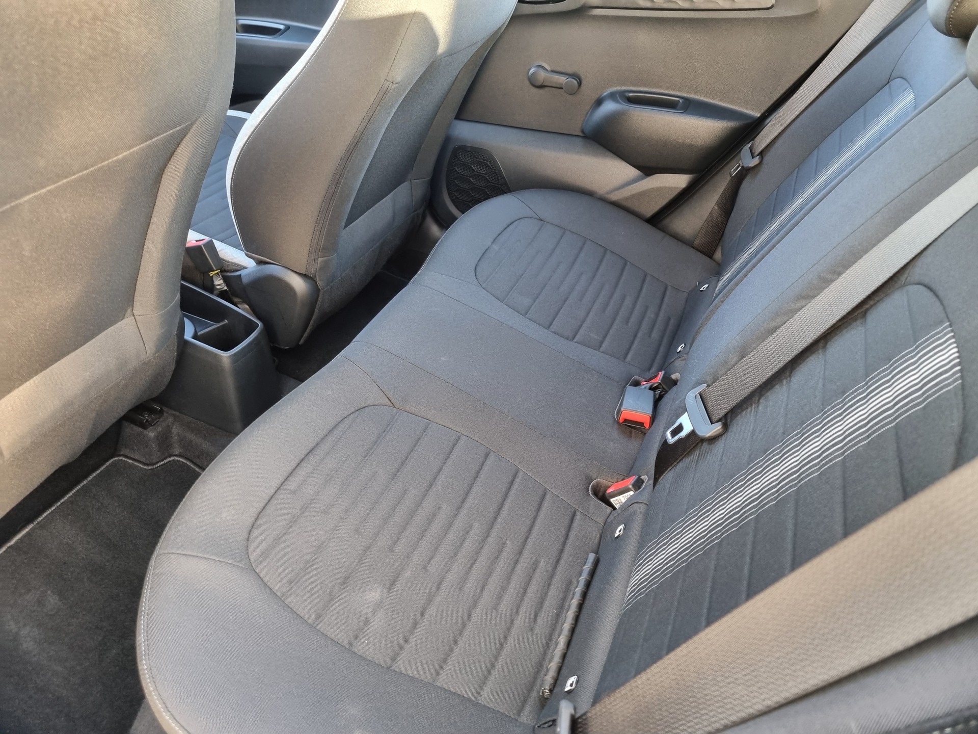 HYUNDAI i10 1.0 Origo Automat-image-8