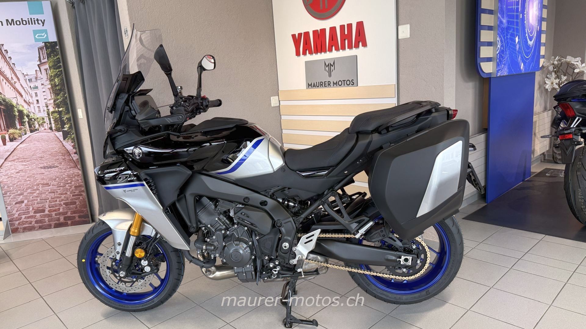 YAMAHA TRACER 9 GT Y AMT-showroom-element-1