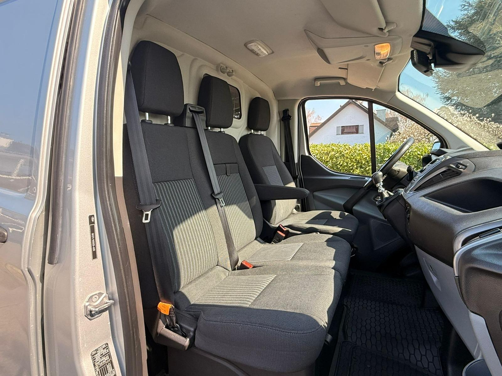 FORD Transit Custom Van 290 L1H1 Ambiente-image-22