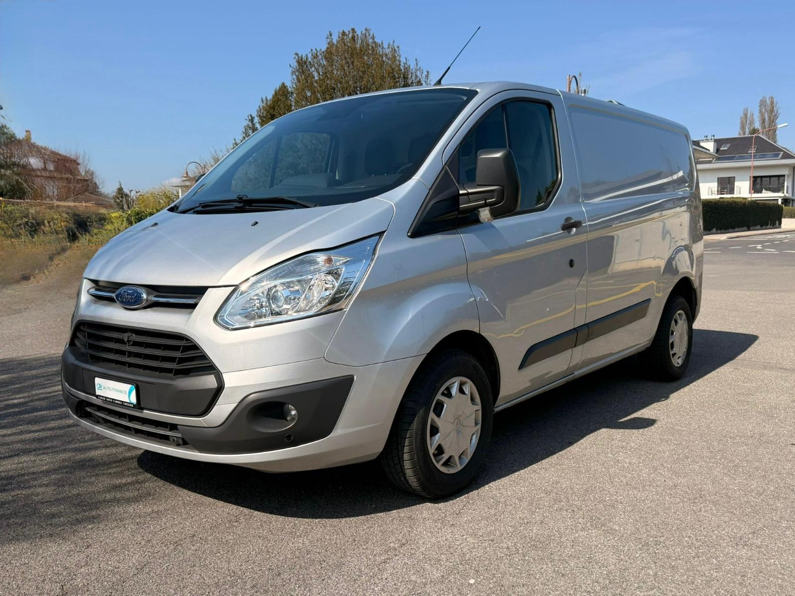 FORD Transit Custom Van 290 L1H1 Ambiente-image-0