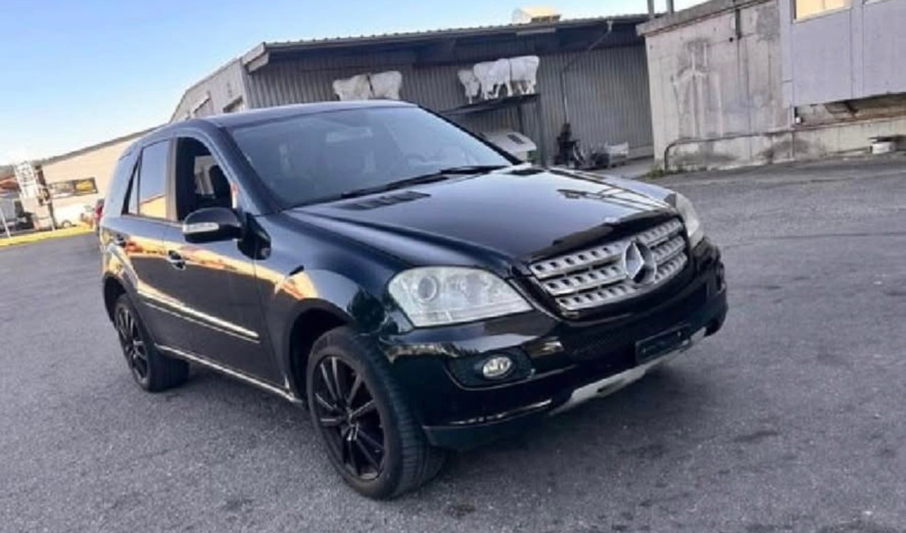 MERCEDES-BENZ ML 500