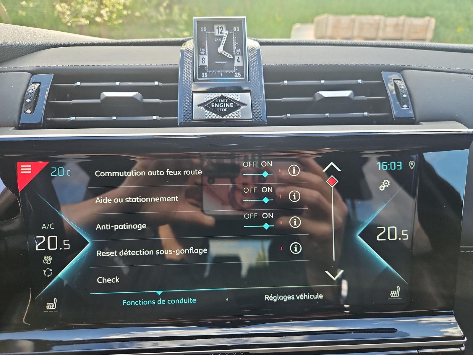DS AUTOMOBILES Crossback 1.6 E-Tense Bastille+ 4x4-image-23