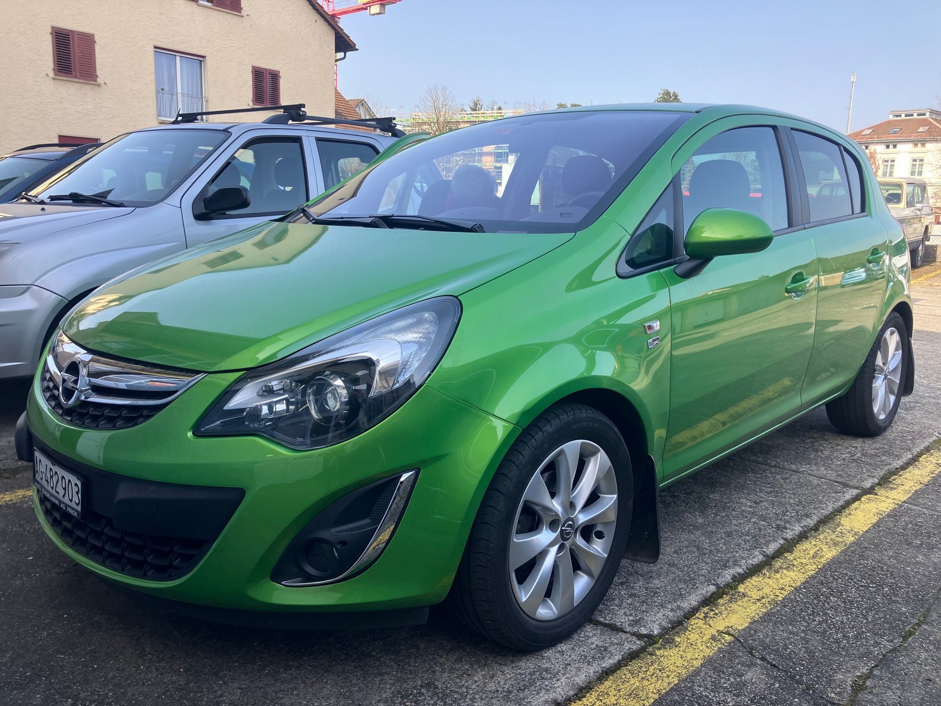OPEL 1.4i 16V TP Color Ed.-image-1