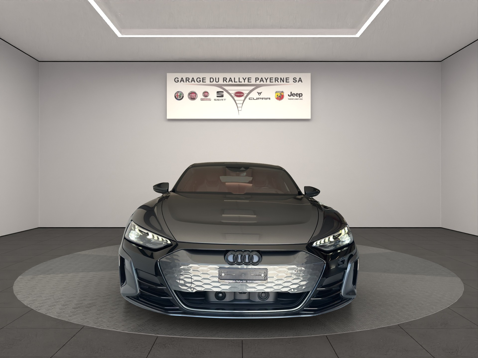 AUDI e-tron GT quattro