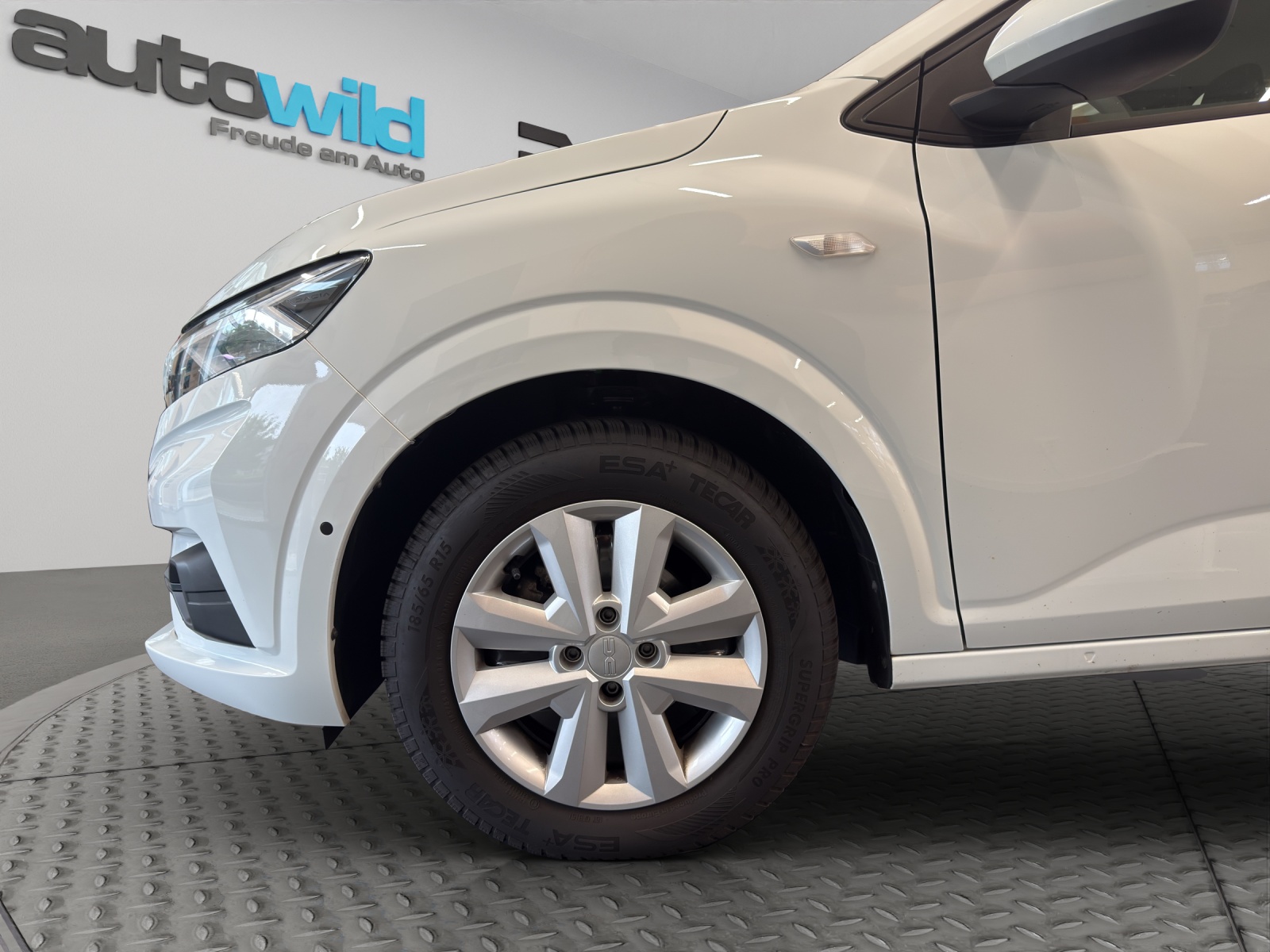 DACIA Sandero TCe 90 Expression CVT-image-11