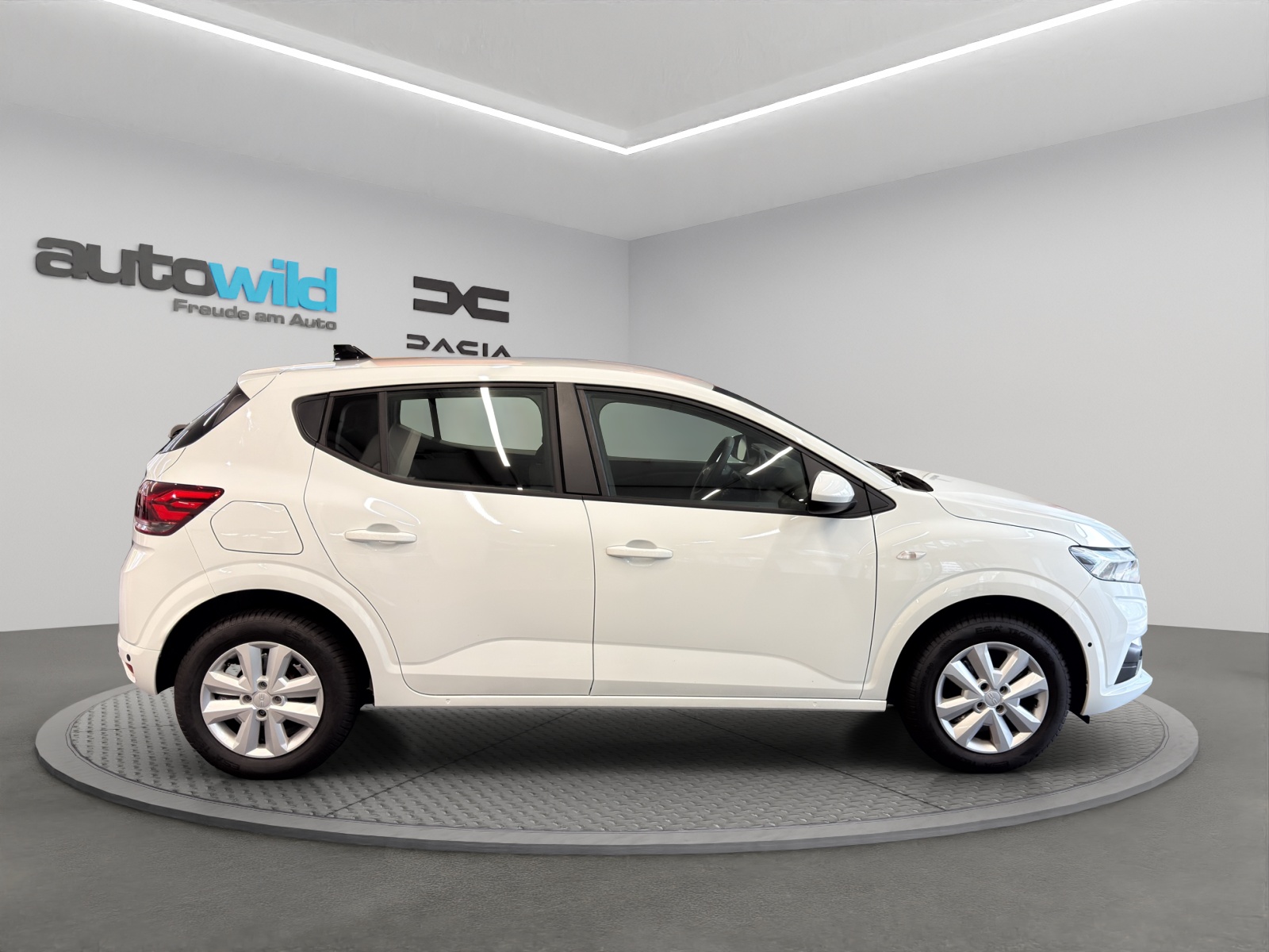 DACIA Sandero TCe 90 Expression CVT-image-12