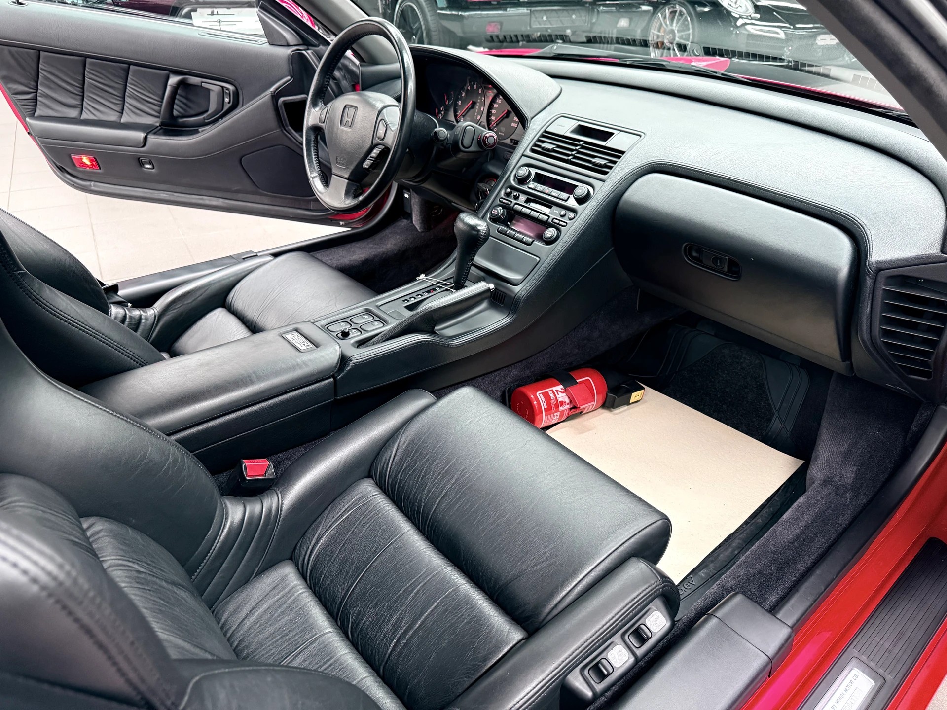HONDA NSX 3.0i-24 V6 A-image-8