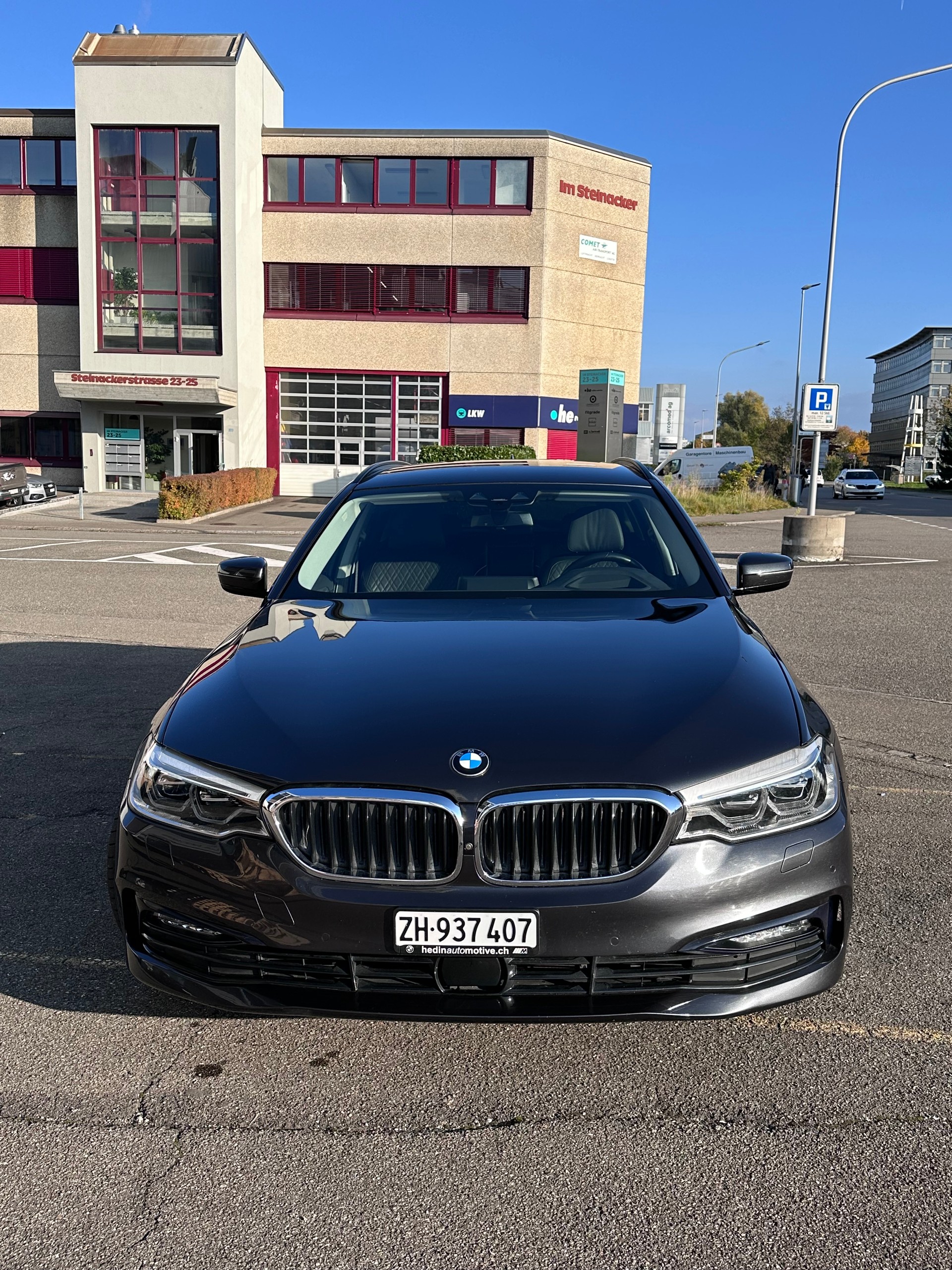 BMW 520d xDrive Sport Line Steptronic-image-1
