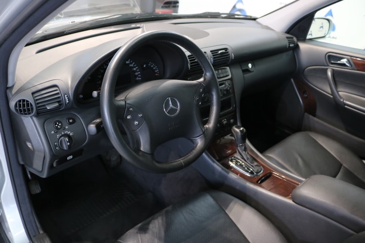 MERCEDES-BENZ C 240 Elégance-showroom-element-3