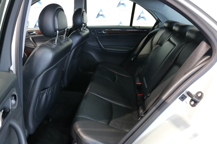 MERCEDES-BENZ C 240 Elégance-image-5