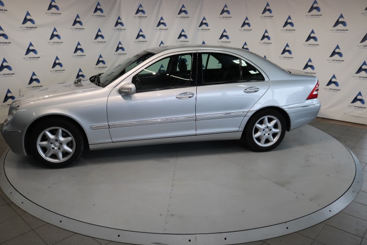 MERCEDES-BENZ C 240 Elégance-image-14