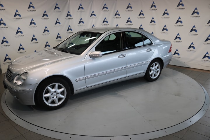 MERCEDES-BENZ C 240 Elégance-image-13