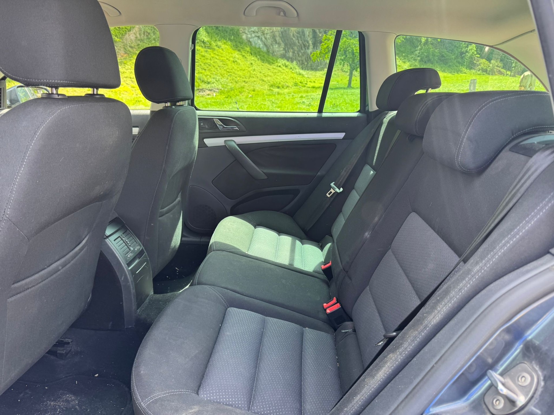 SKODA Octavia 1.9 TDI Adventure 4x4-image-3