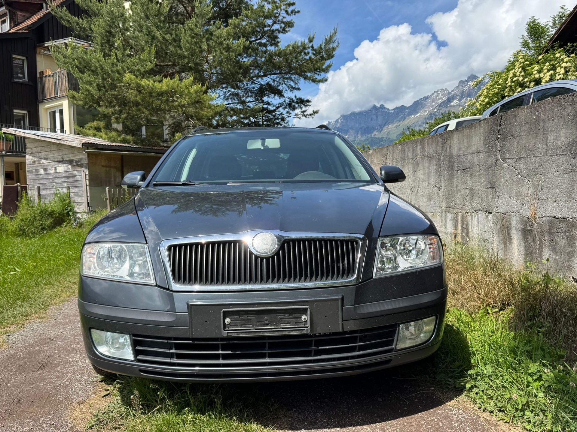 SKODA Octavia 1.9 TDI Adventure 4x4-image-0