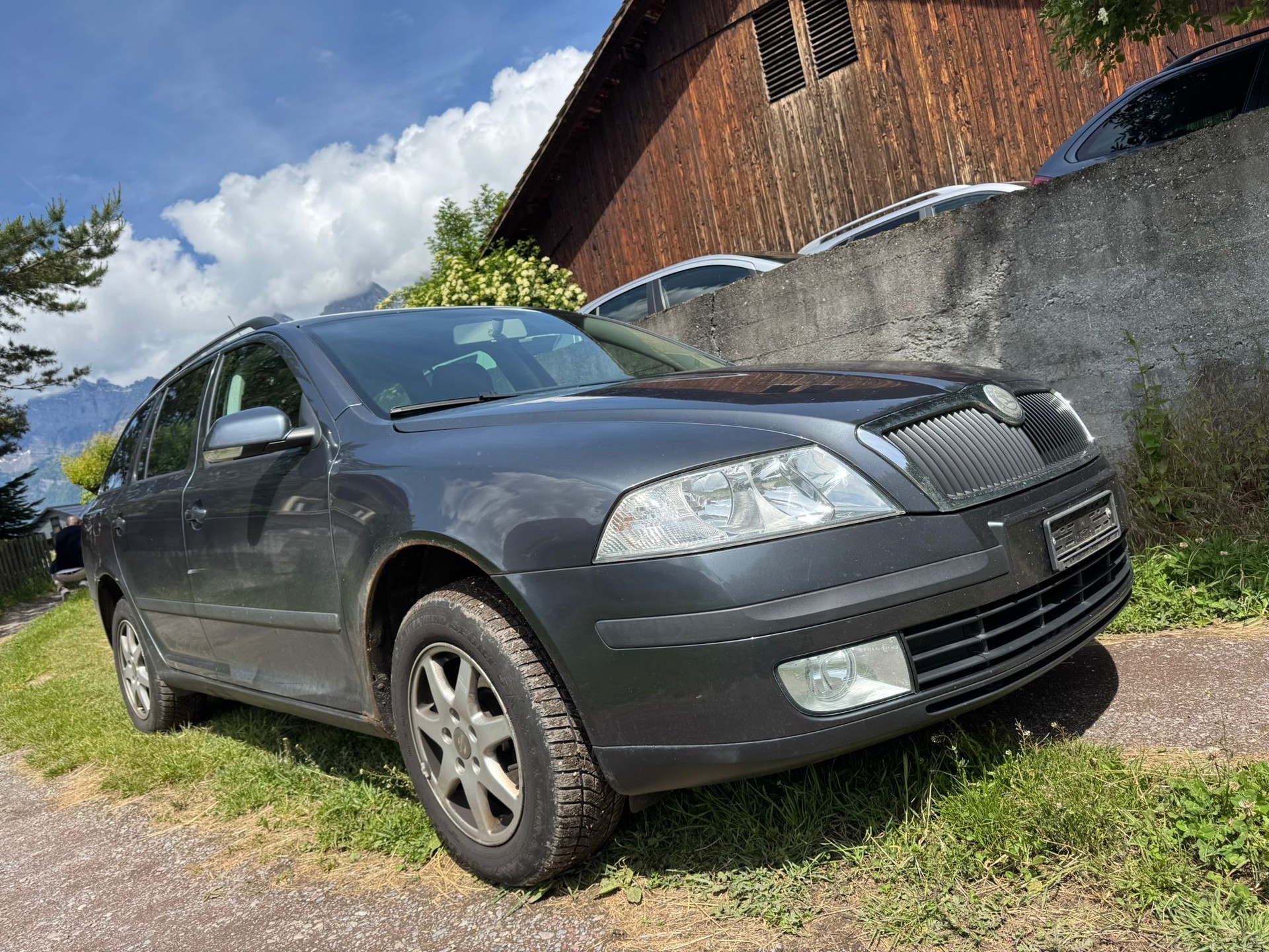 SKODA Octavia 1.9 TDI Adventure 4x4-image-10