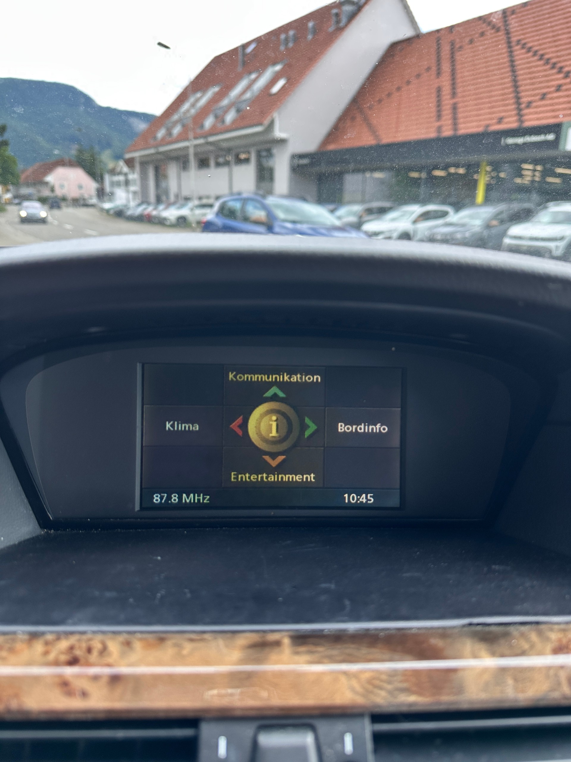 BMW 525xi ( Automat ) 218 PS-image-12