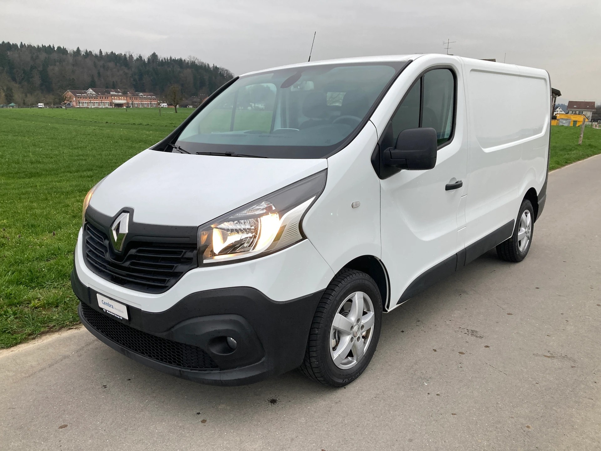 RENAULT Trafic 1.6 dCi 120 2.9t Business L1H1-image-0