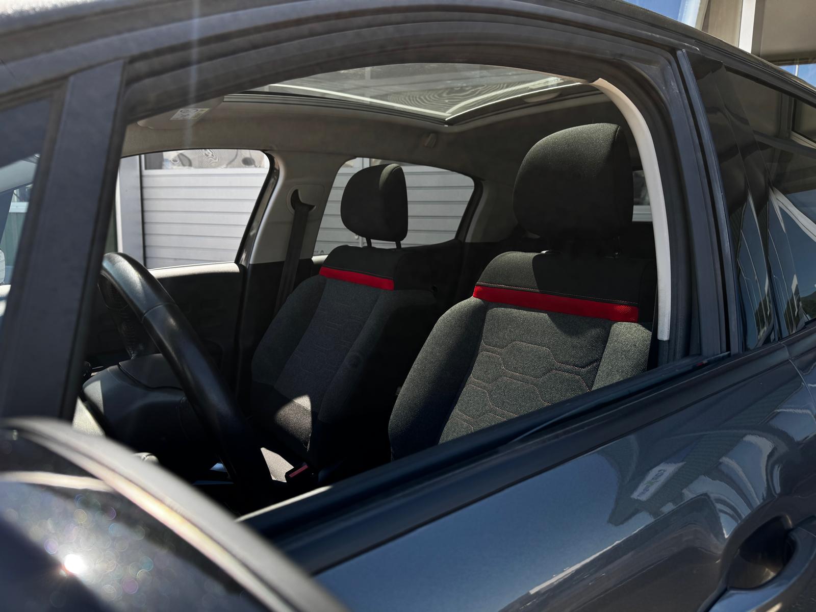 CITROEN C3 1.2i PureTech Shine EAT6-image-19