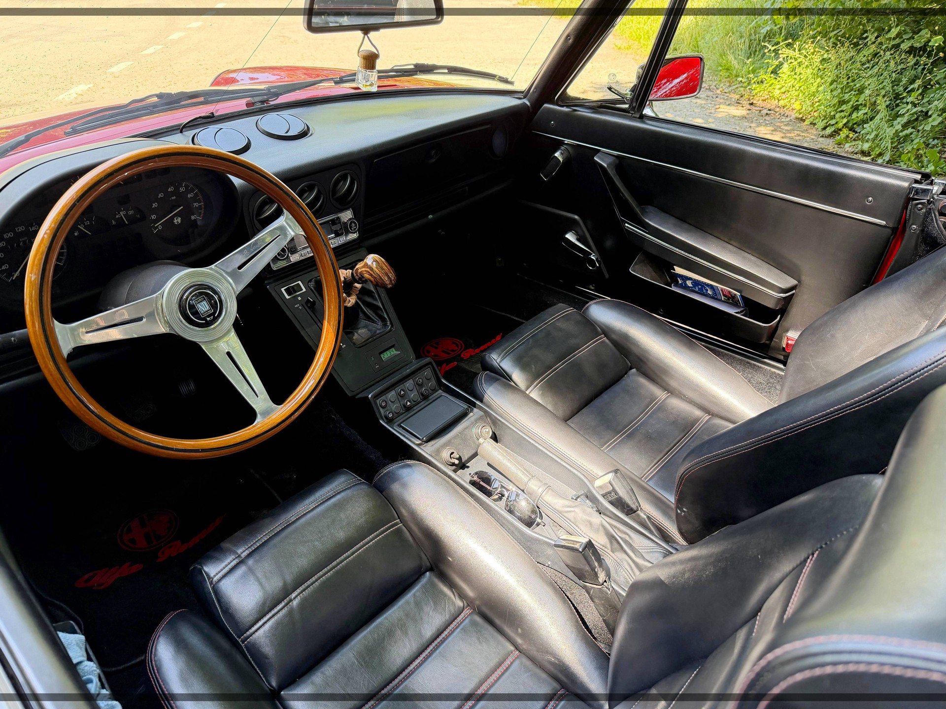ALFA ROMEO Spider 2.0-image-9