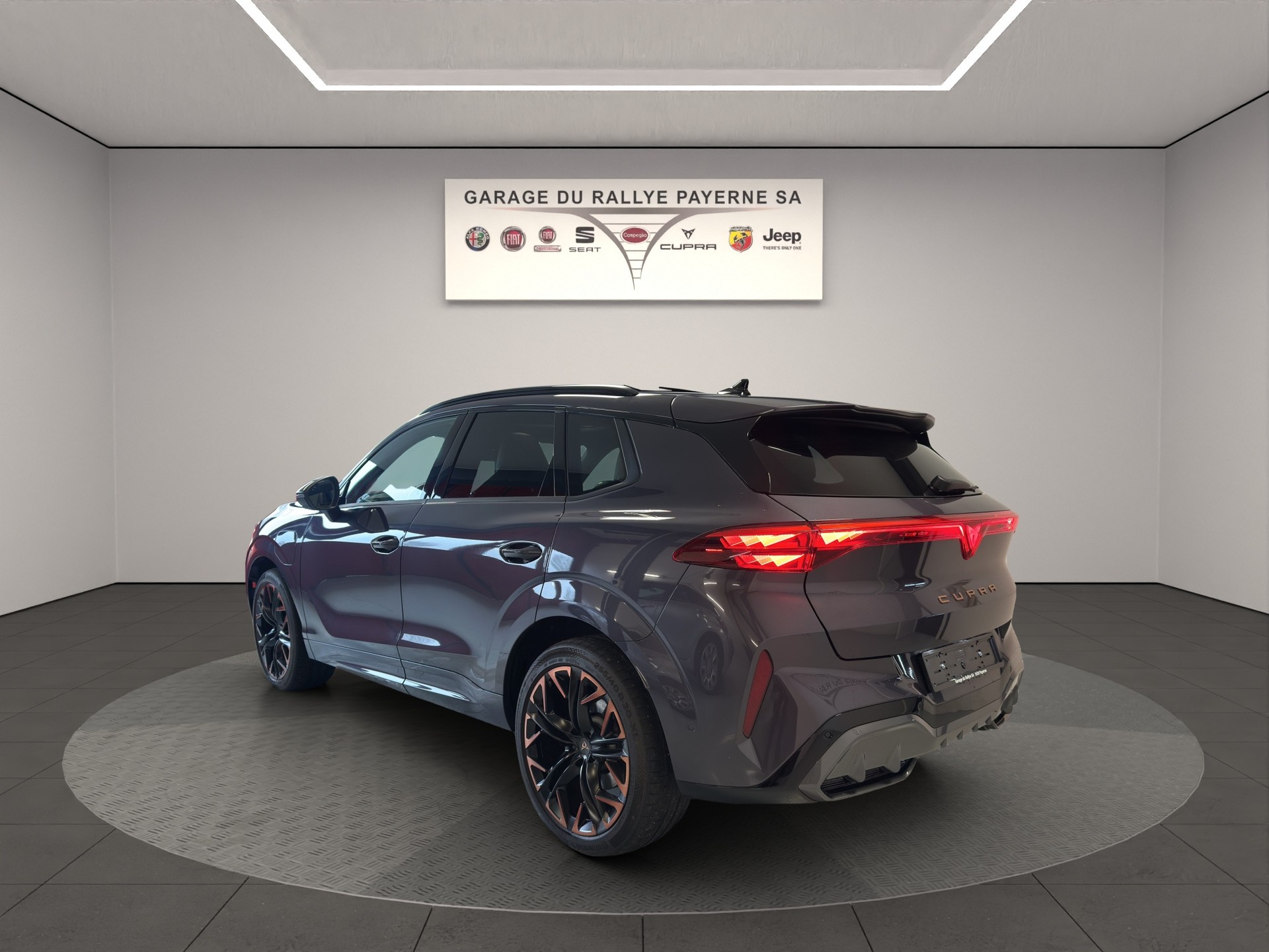 CUPRA Terramar 1.5 eHybrid DSG VZ-image-2