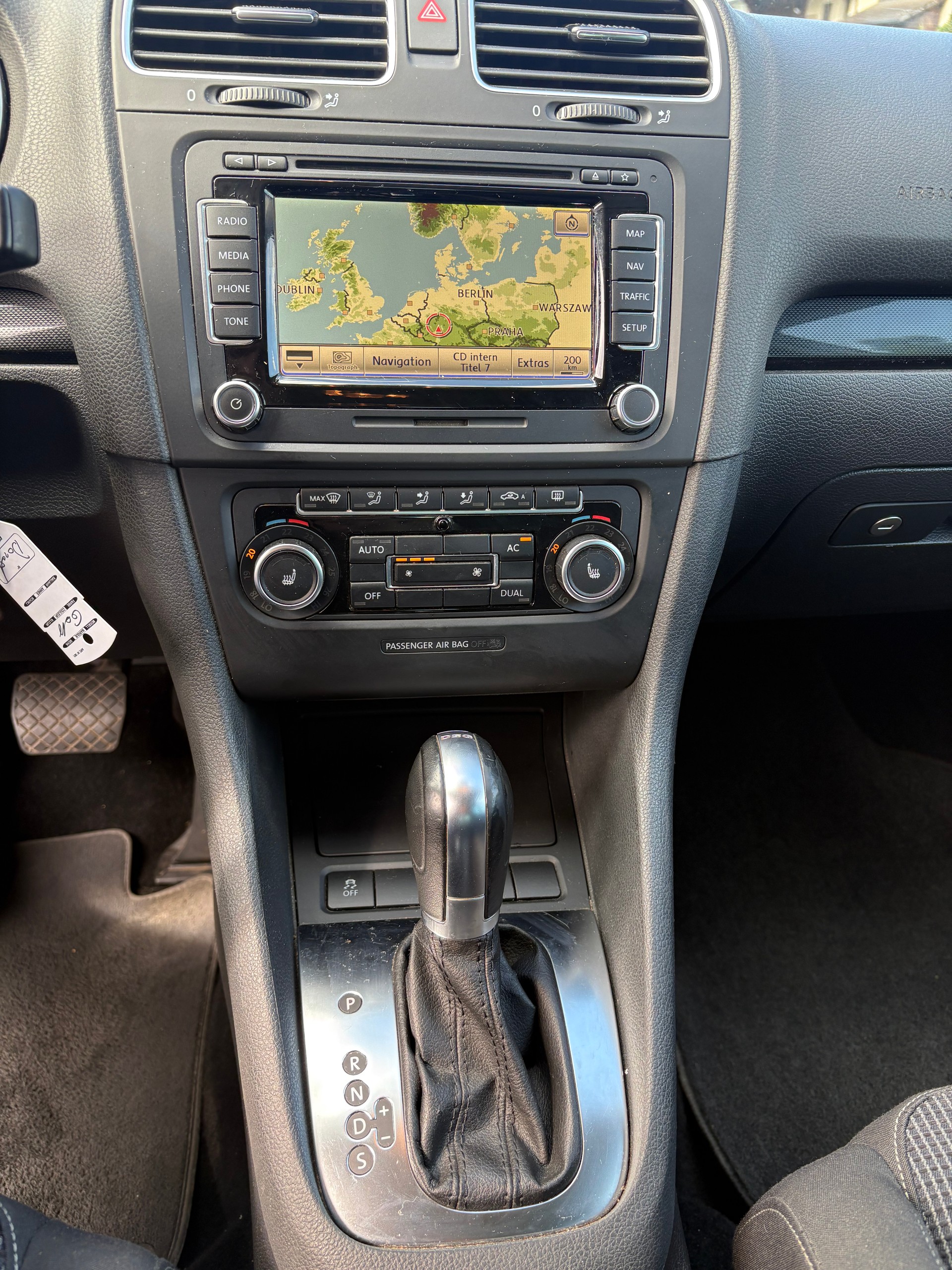 VW Golf 1.4 TSI Highline DSG-image-8