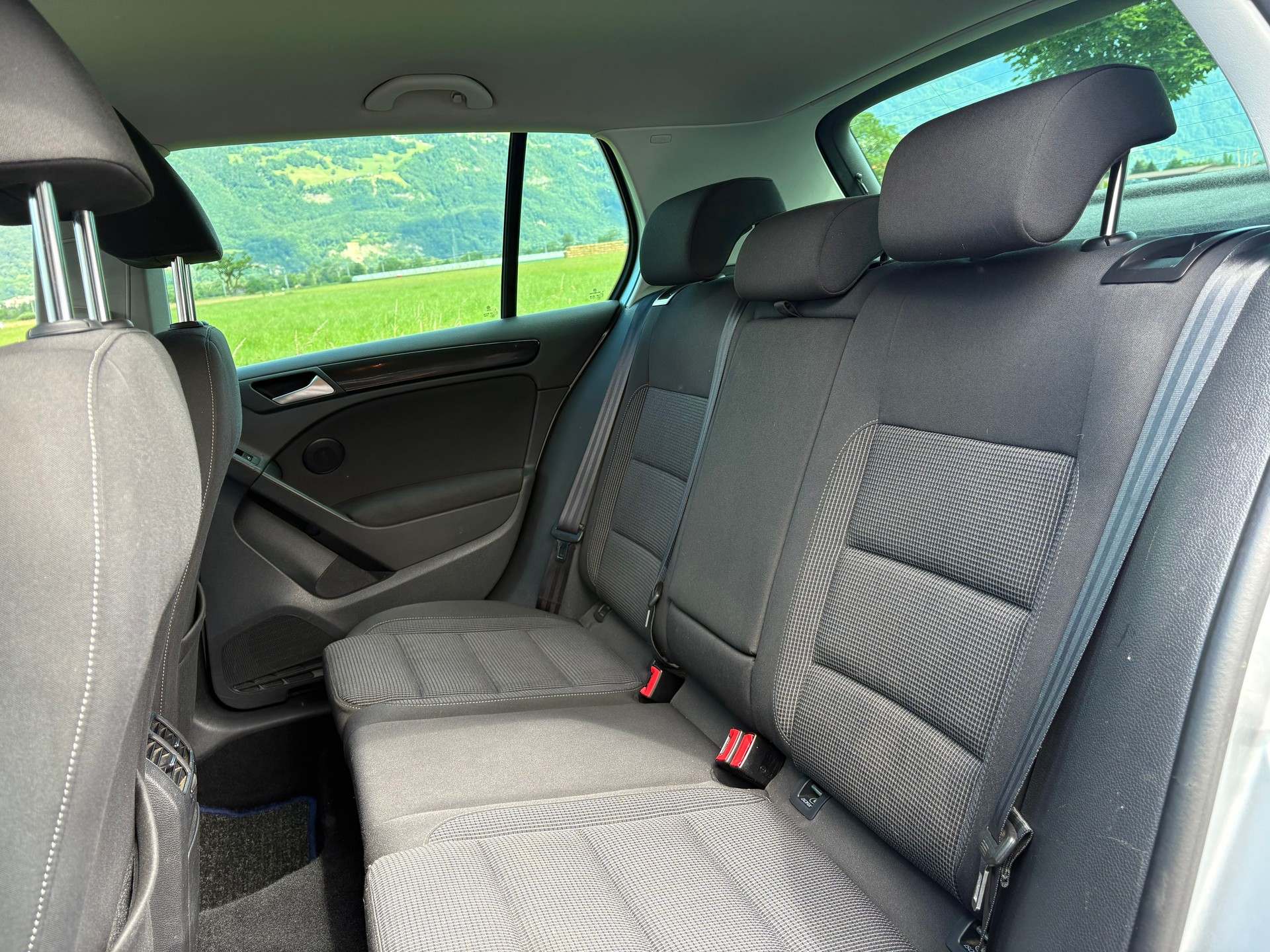 VW Golf 1.4 TSI Highline DSG-image-5