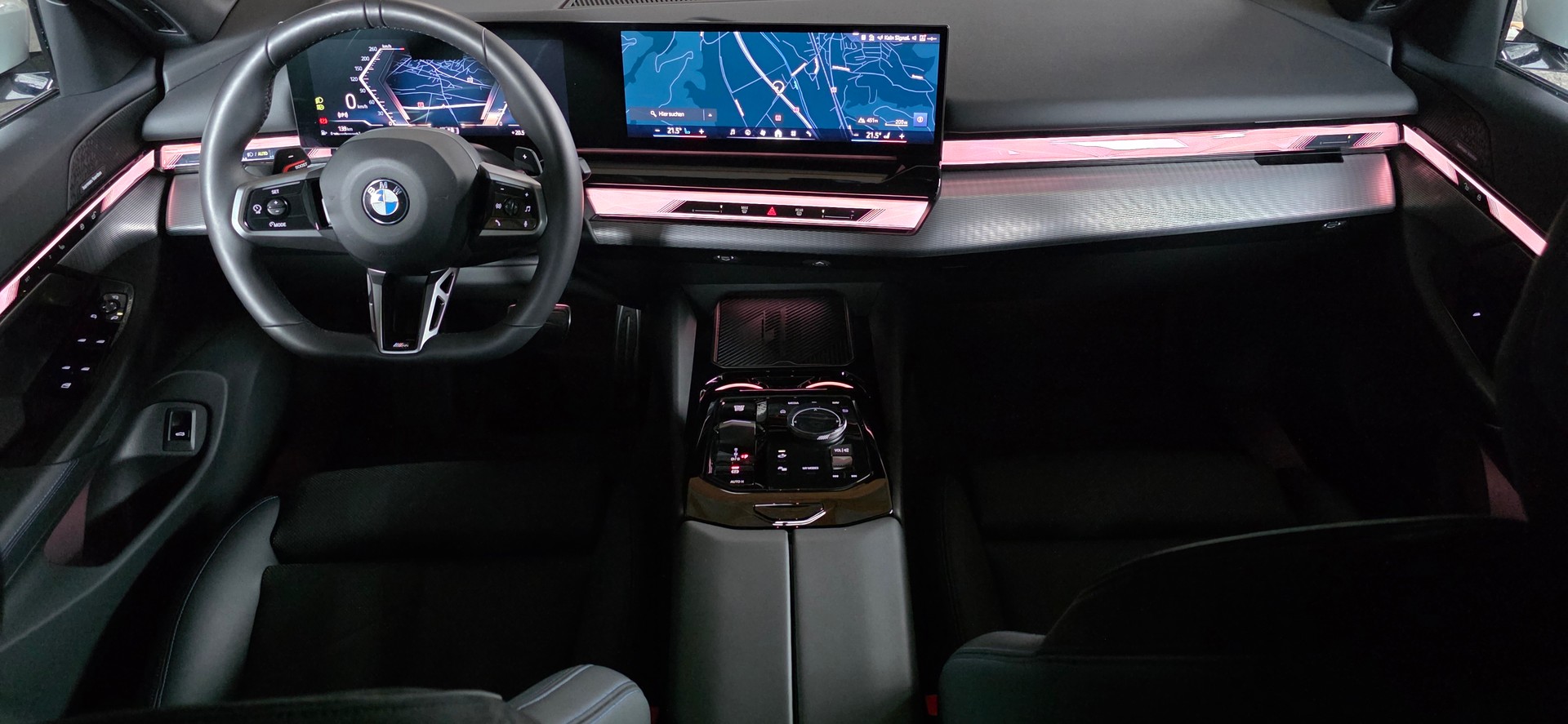 BMW 520d 48V M Sport Steptronic *Sitzkühlung & Heizung*Rückfahrkamera*Elektrische Sitze*Ambientelicht*-image-11