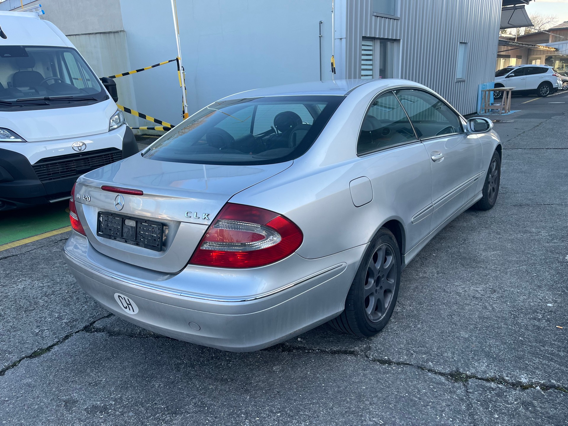 MERCEDES-BENZ CLK 270 CDI Elégance-image-4