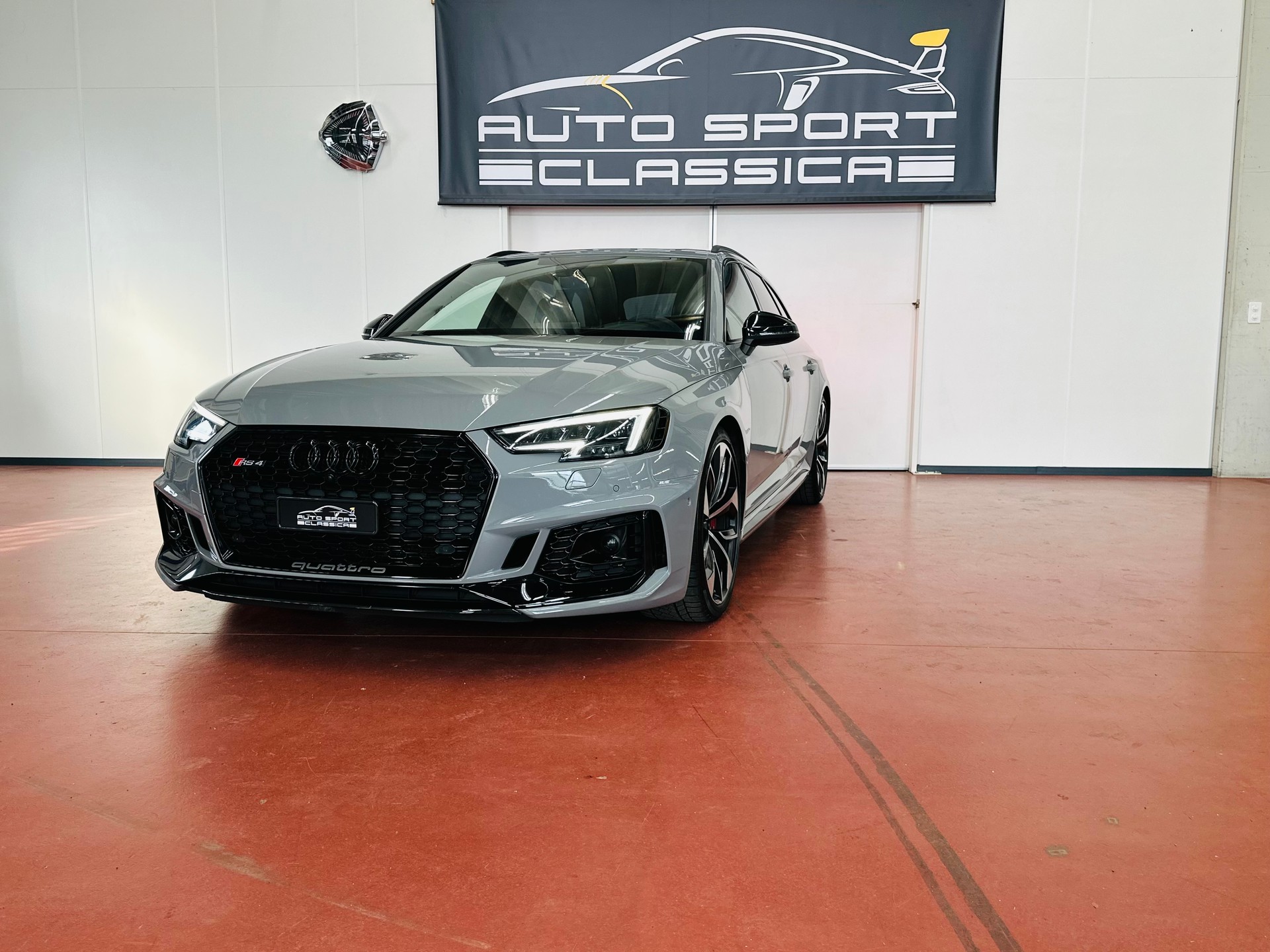 AUDI RS4 Avant 2.9 TFSI quattro tiptronic Nardo Grey-image-0