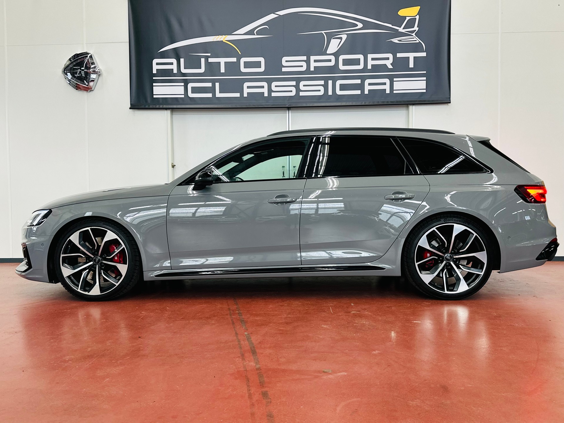 AUDI RS4 Avant 2.9 TFSI quattro tiptronic Nardo Grey-image-2