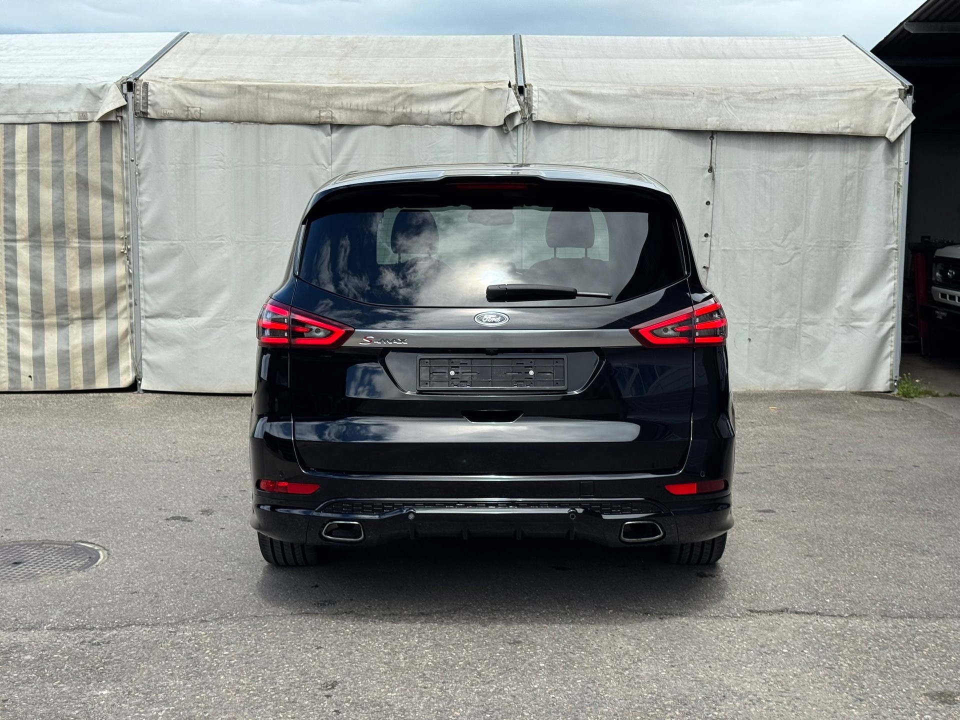 FORD S-Max 2.0 TDCi ST-Line AWD Automatic-image-4