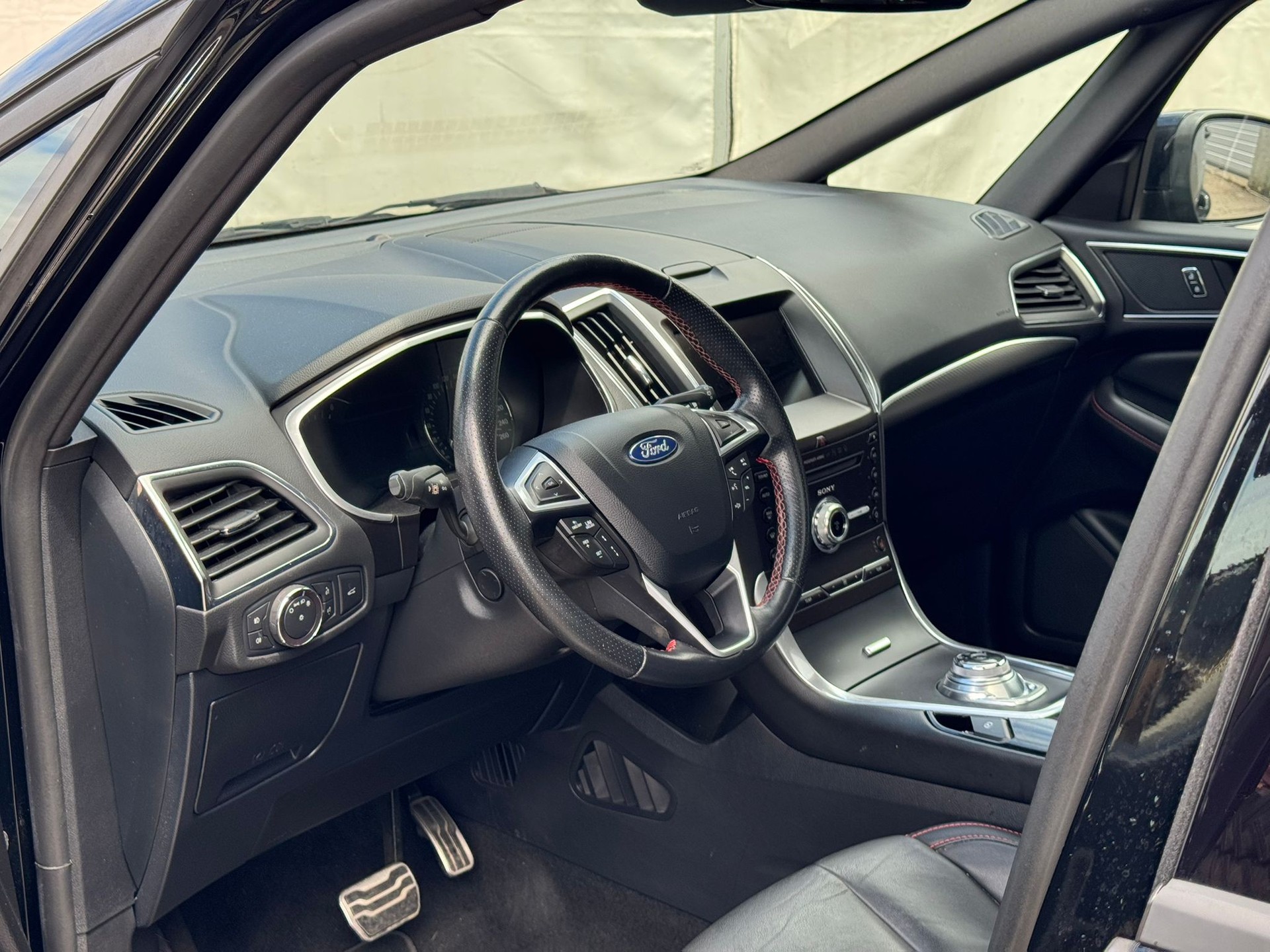 FORD S-Max 2.0 TDCi ST-Line AWD Automatic-image-8