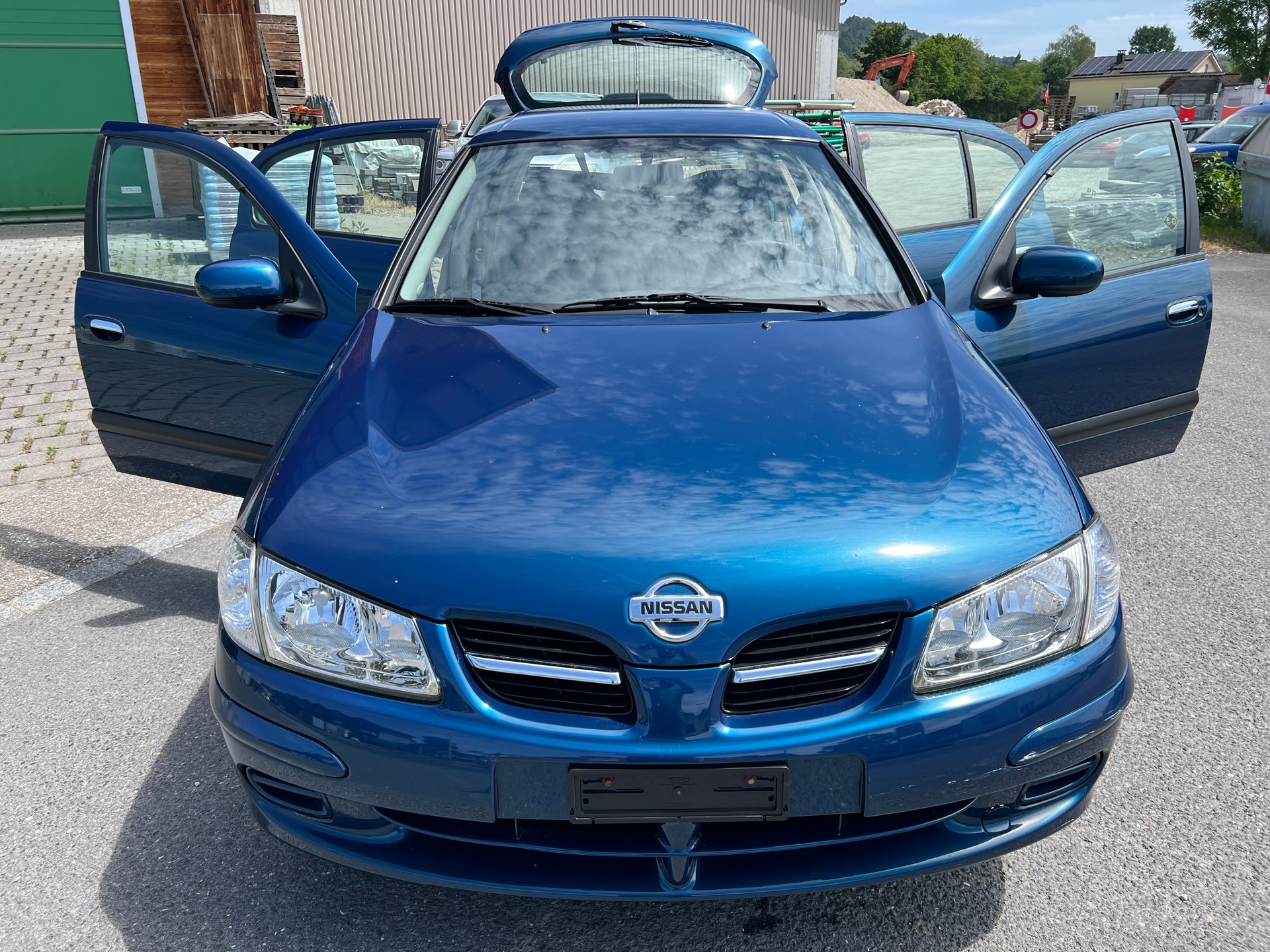 NISSAN Almera 1.8 16V Comfort-image-6