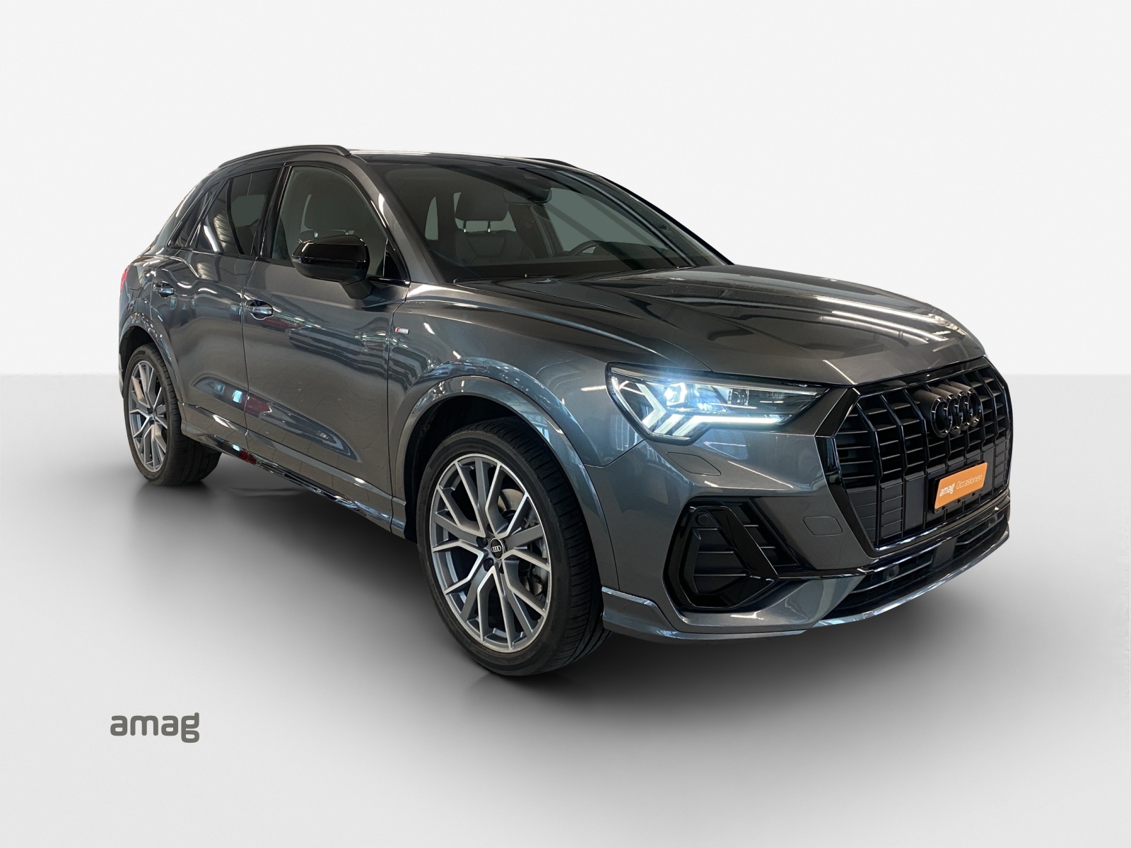 AUDI Q3 35 TFSI S line Attraction S-tronic-image-5
