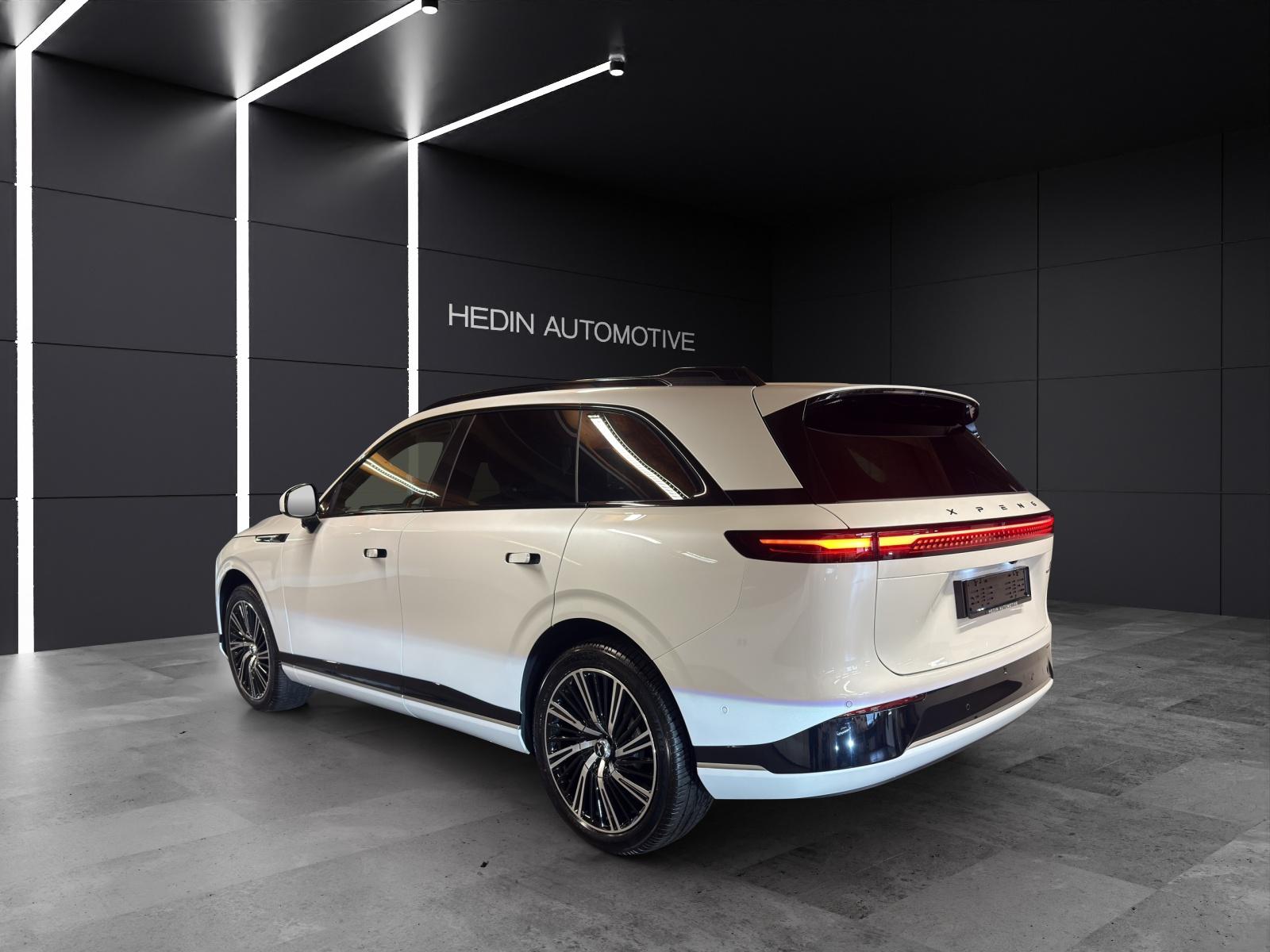 XPENG G9 Performance AWD-showroom-element-2