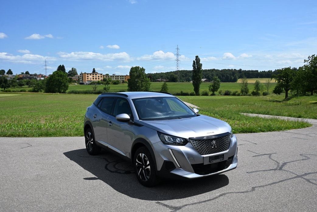 PEUGEOT 2008 1.5 BlueHDi Allure EAT8-image-1