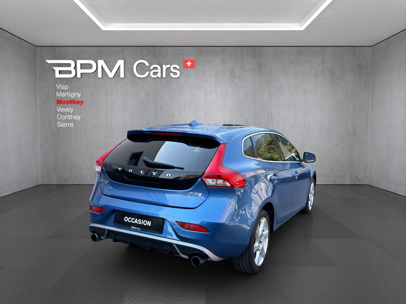 Image VOLVO V40 V40 T3 Momentum R-Design