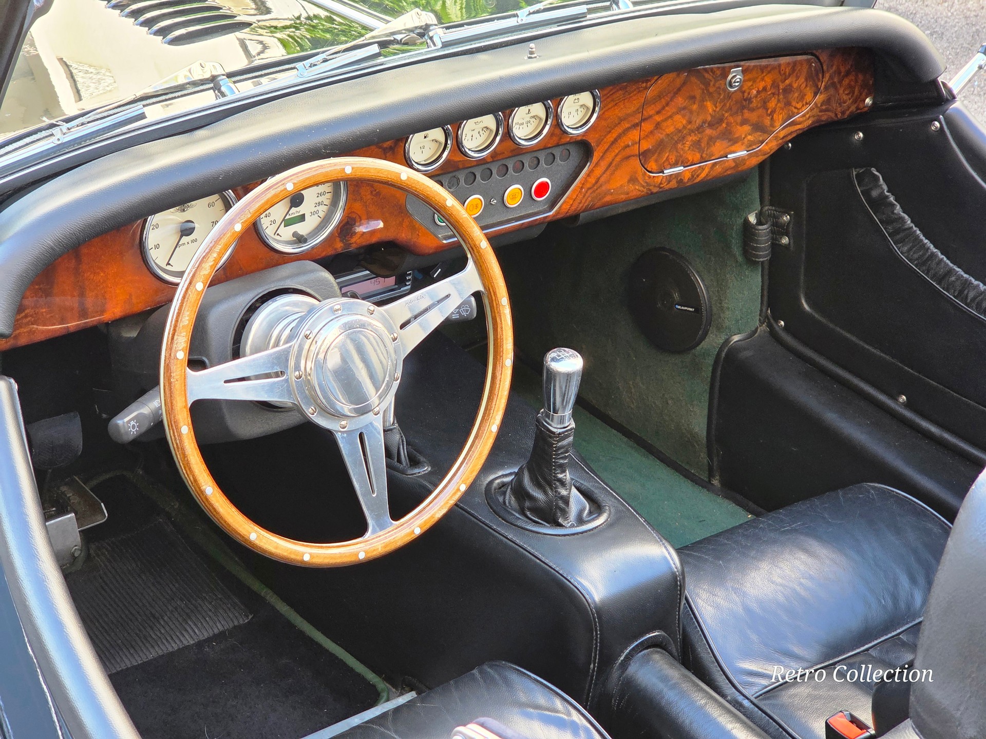 MORGAN Roadster V6 3.0l - voiture CH - British Racing Green - faible kilométrage - expertisée 02.26.-image-11