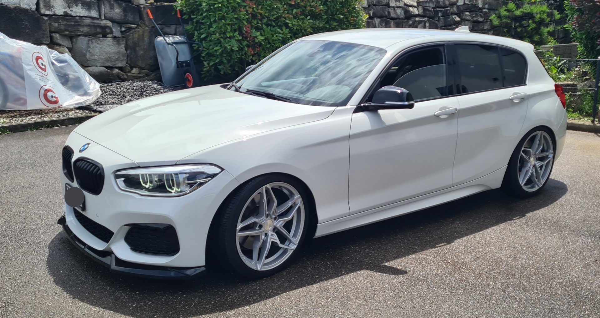 BMW M140i xDrive-image-1