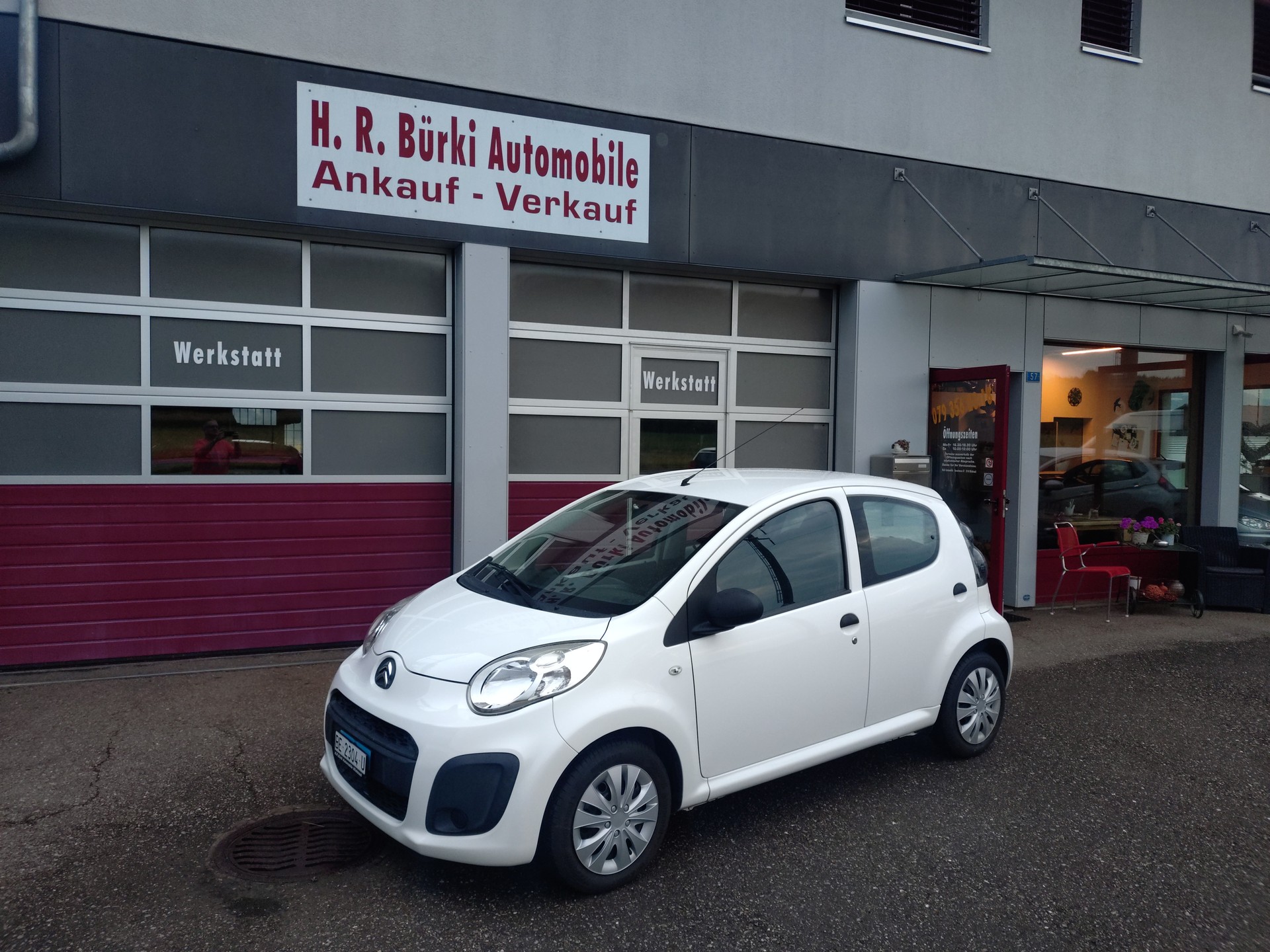 CITROEN C1 1.0i Attraction-image-0