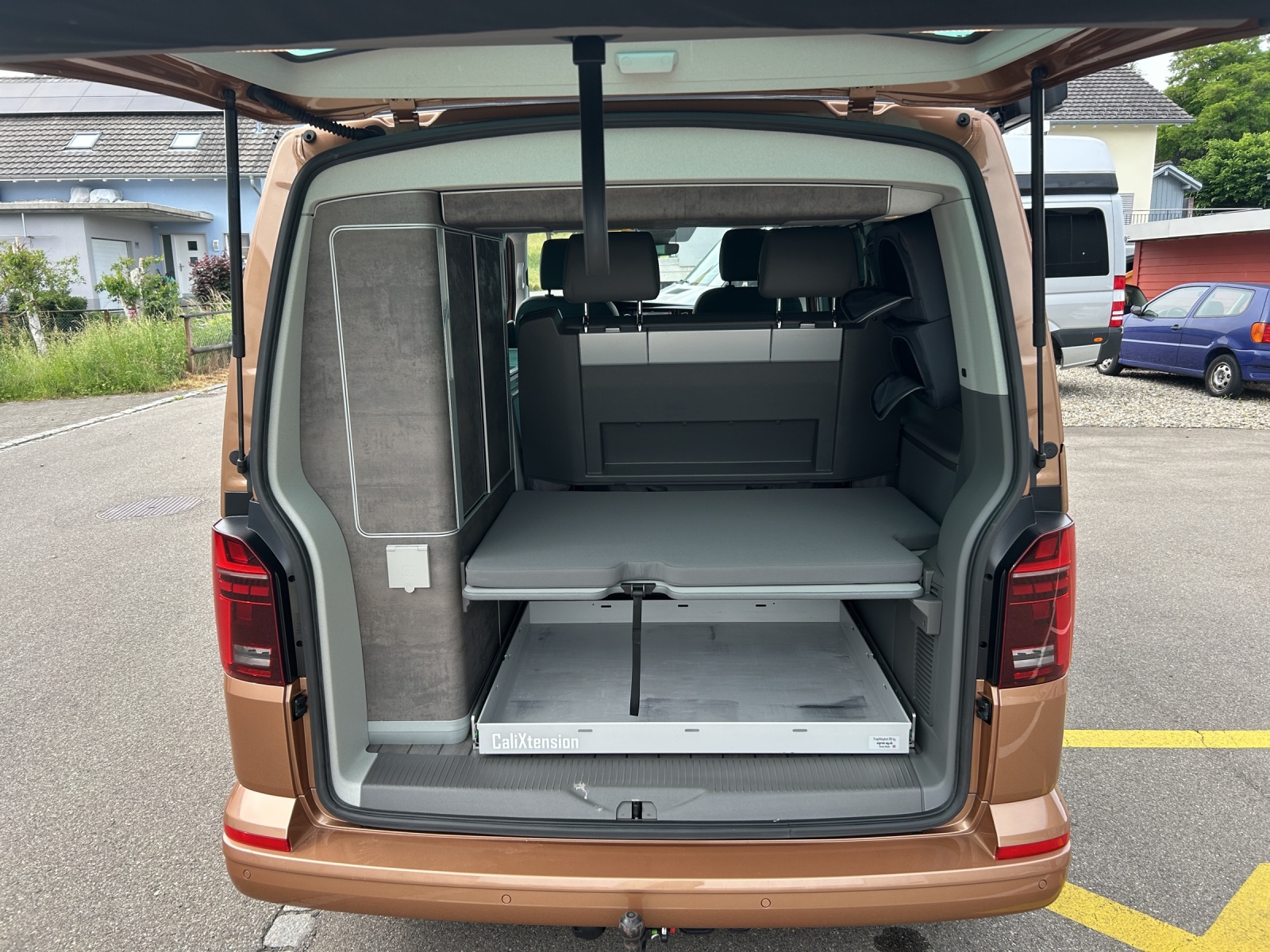 VW T6.1 California 2.0 TDI Ocean Edition 4Motion DSG-image-9