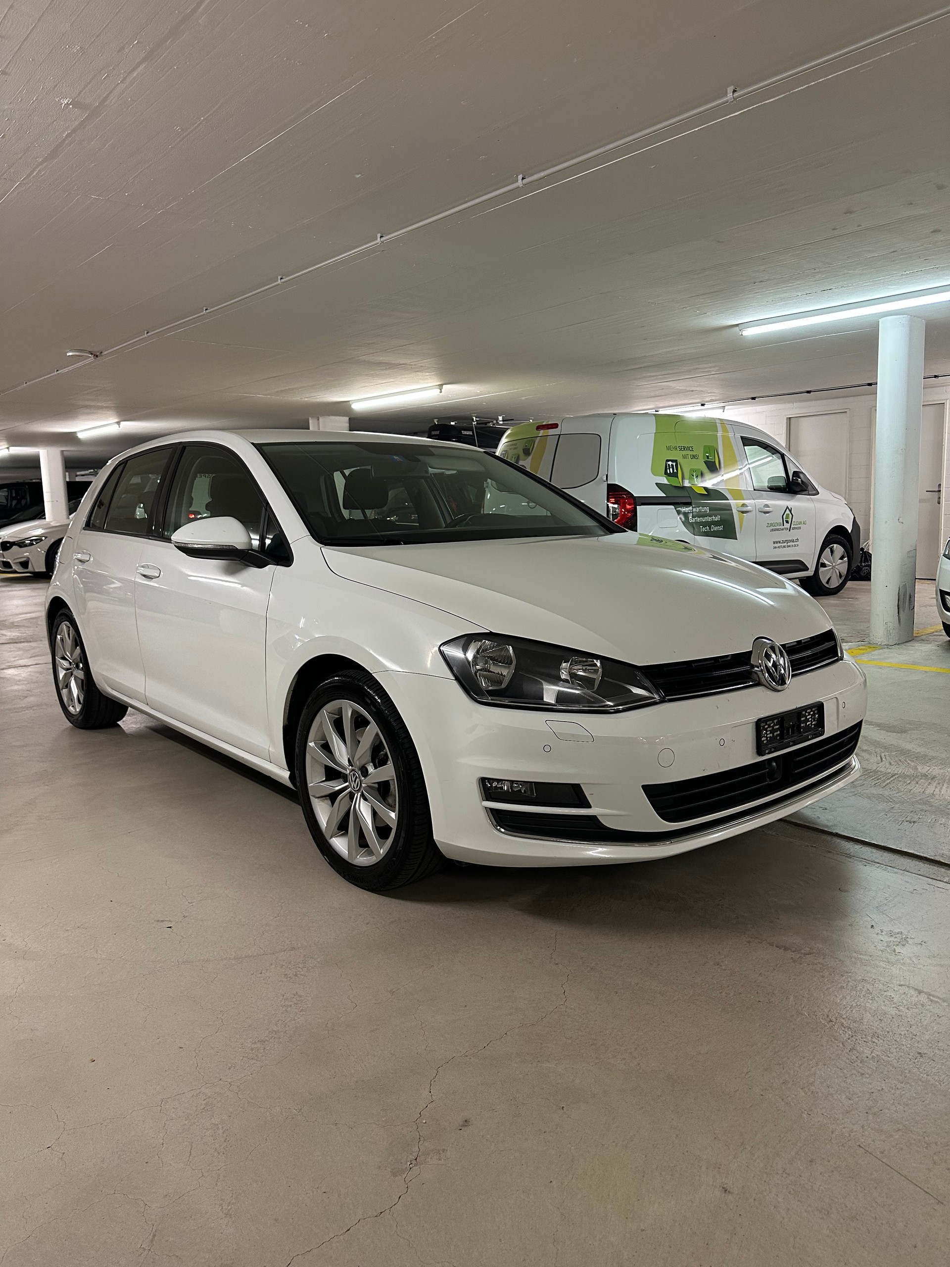 VW GOLF-image-1