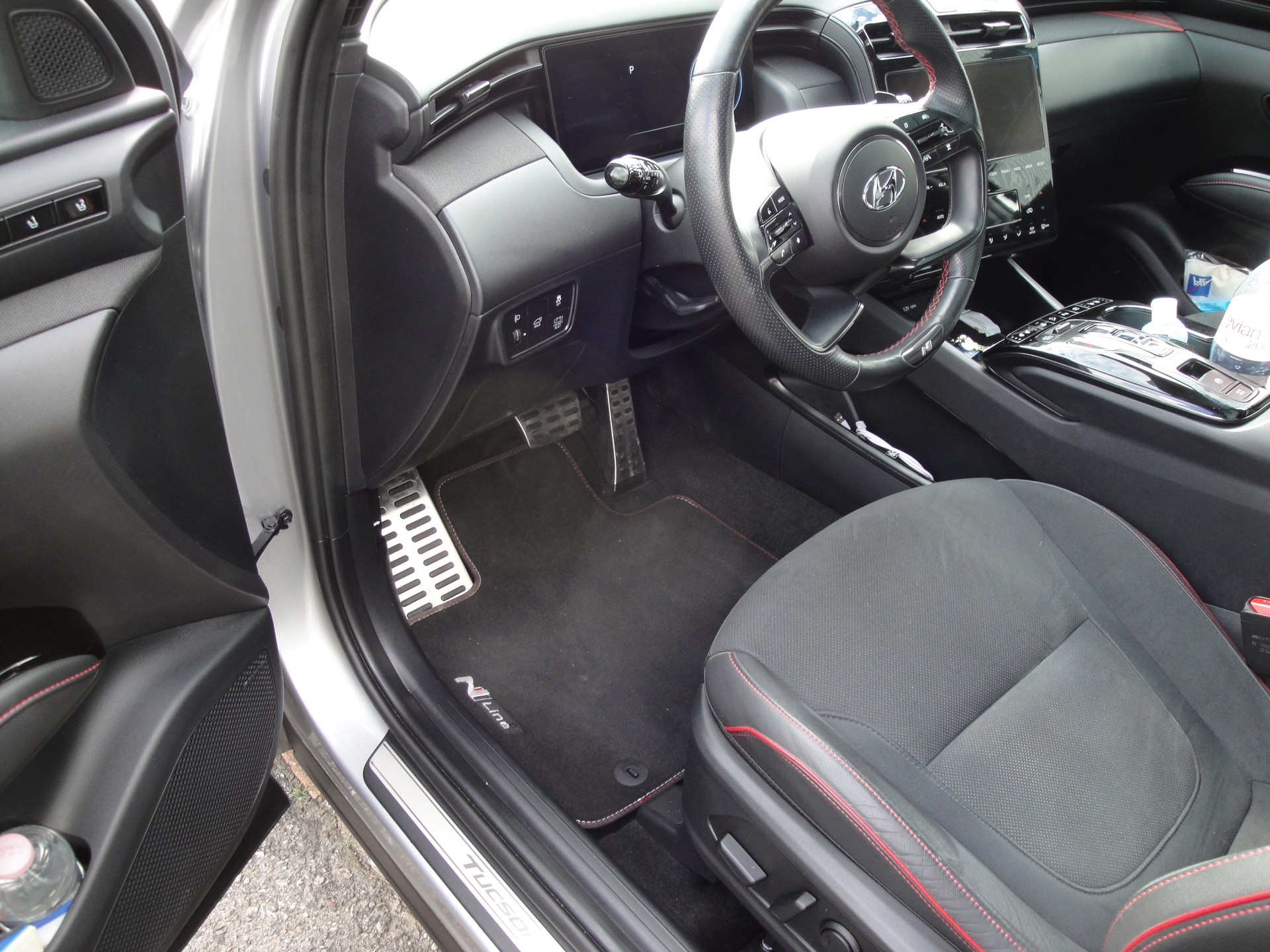 HYUNDAI Tucson 1.6HEV NLi LUX 4WD-image-4
