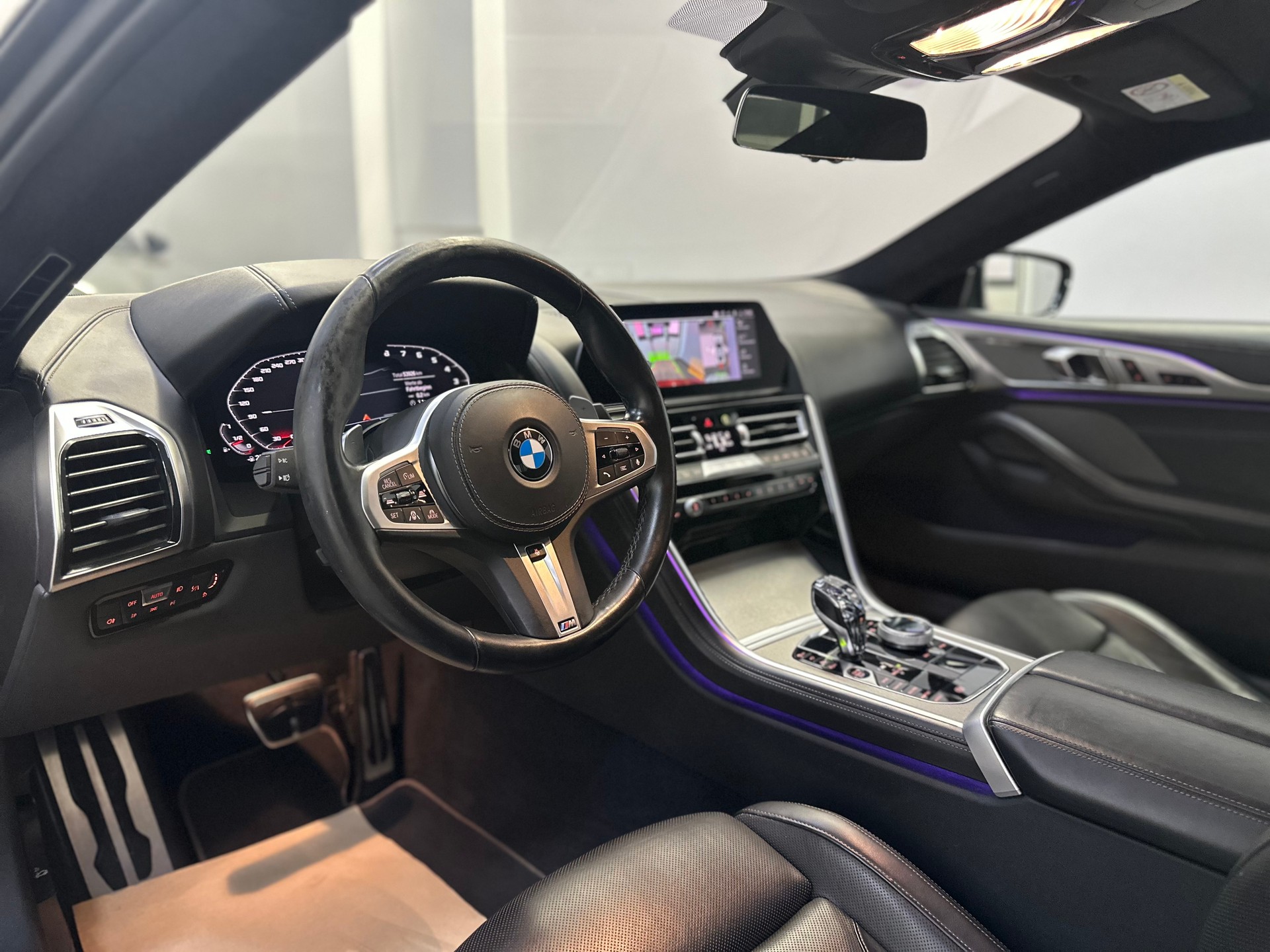 BMW M850i xDrive Steptronic-image-12