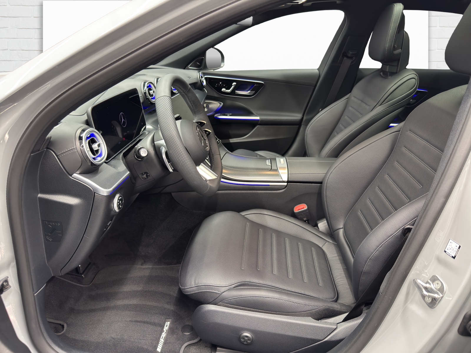 MERCEDES-BENZ C 220 d AMG Line 4Matic Swiss Star-image-6