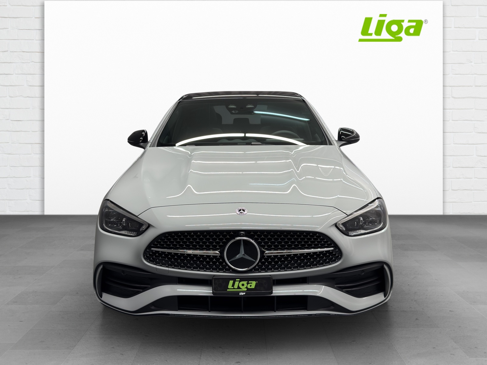 MERCEDES-BENZ C 220 d AMG Line 4Matic Swiss Star-showroom-element-1